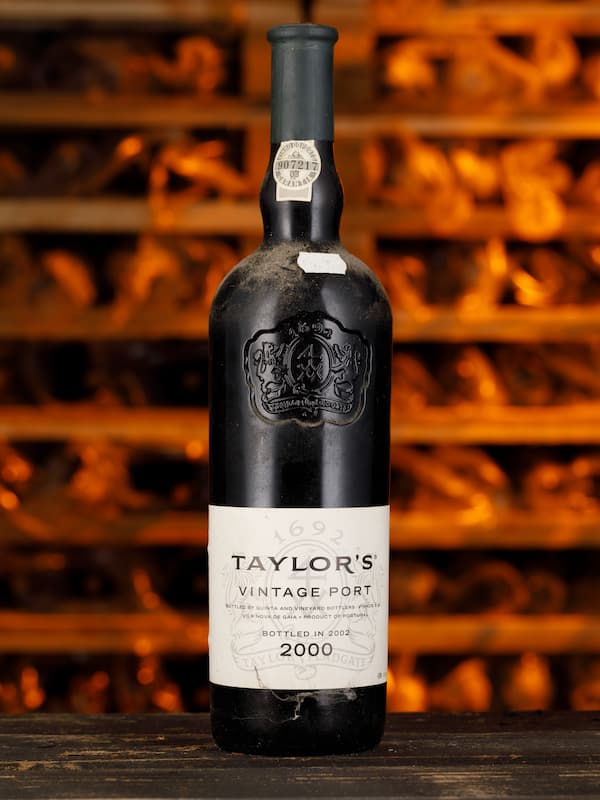 Taylor's Vintage Port 2000 bottled in 2002